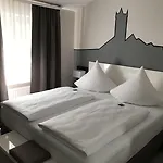 Traumblick Otel 3*