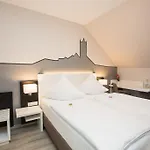 Otel Traumblick 3*