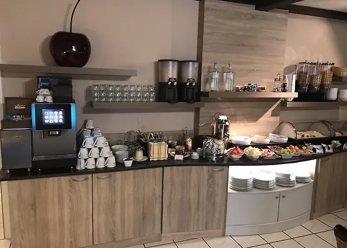 Hotel Traumblick 3*